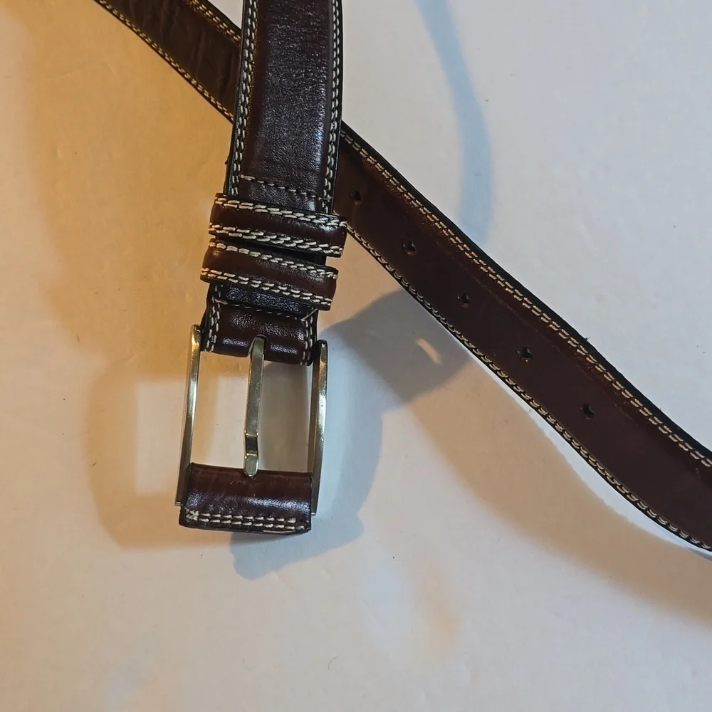 Fionte Mens Brown Leather Belt Silver Buckle white stitching Sz.34-38